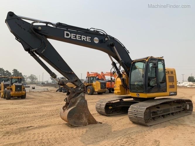 John Deere 245G LC