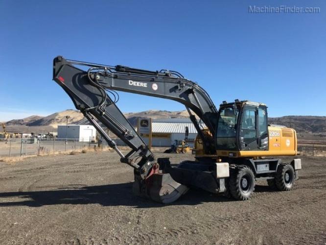 John Deere 220DW