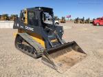 John Deere 325G