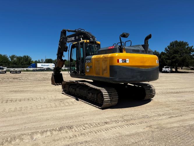 John Deere 210G LC
