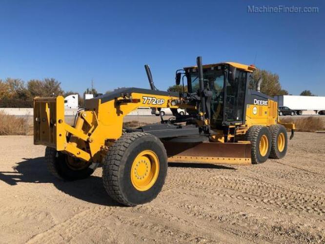 John Deere 772GP