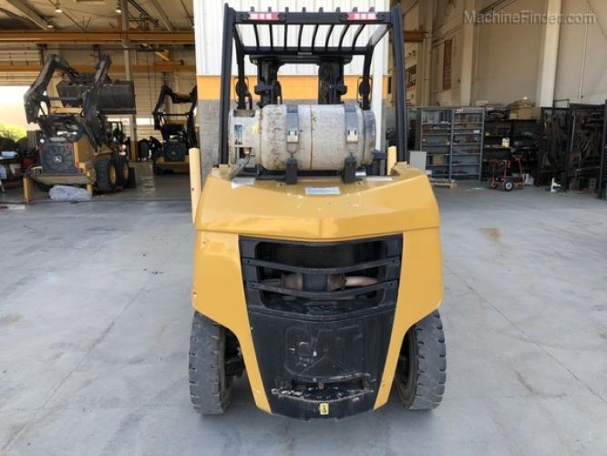 Caterpillar P8000