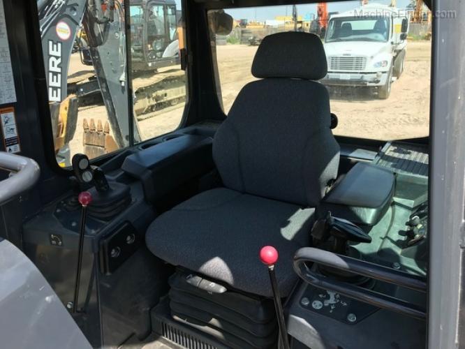 John Deere 650K