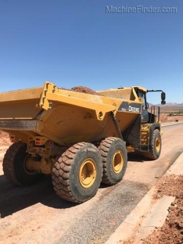 John Deere 310E
