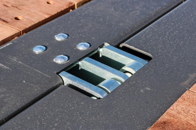 TKHT Hydraulic Tail