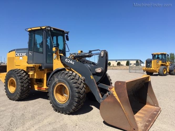 John Deere 624K
