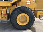 John Deere 644K Hybrid