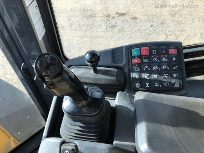 John Deere 544K