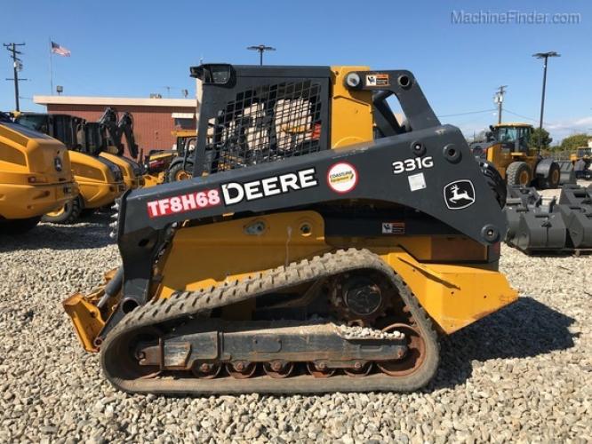 John Deere 331G