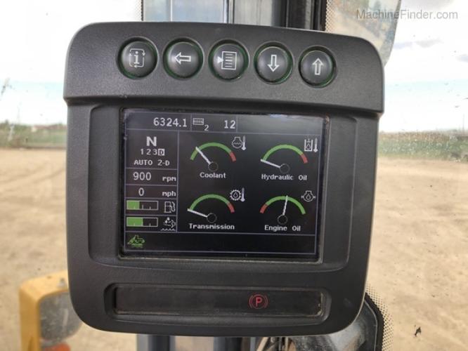 John Deere 624K
