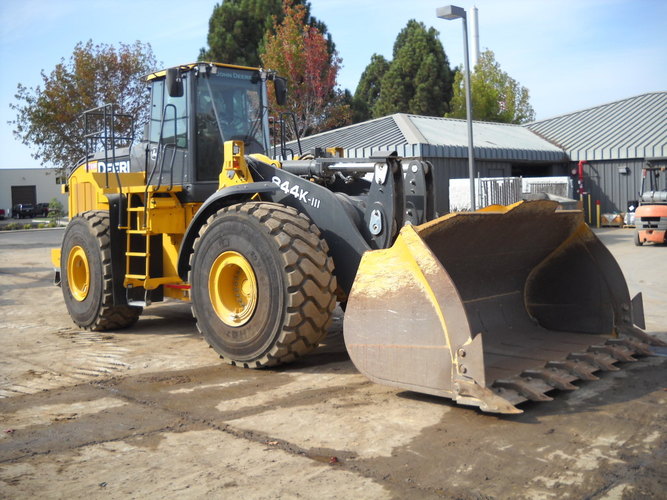 John Deere 844K-III
