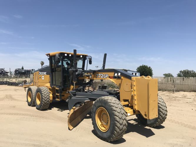 John Deere 772GP
