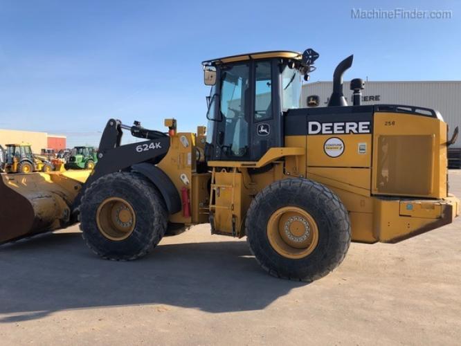 John Deere 624K