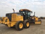 John Deere 672GP