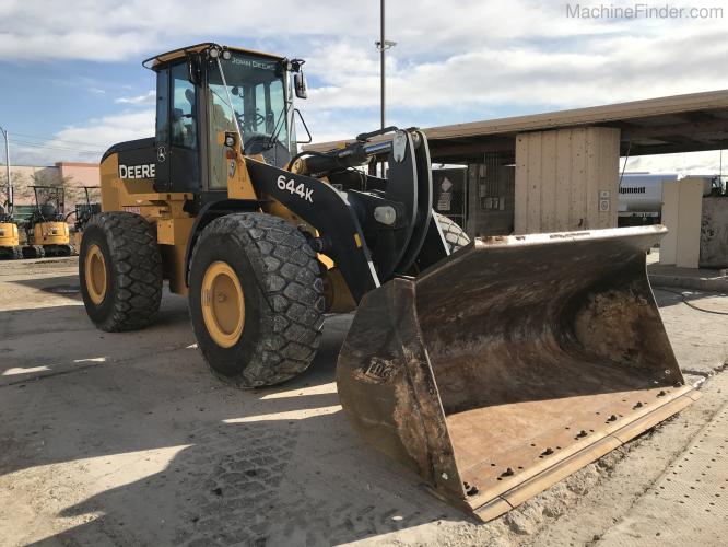 John Deere 644K