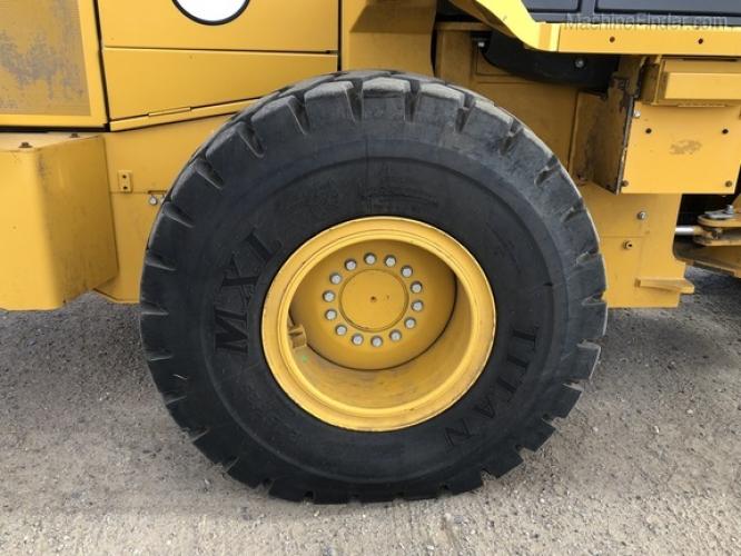 John Deere 544K