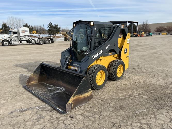 John Deere 318G