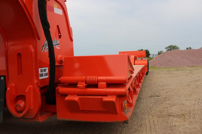 TKHDG Hydraulic Detachable Gooseneck