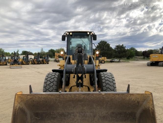 John Deere 624K