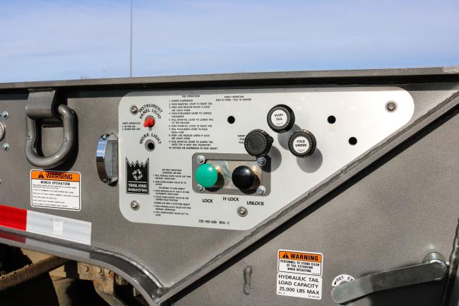 TKHT Hydraulic Tail
