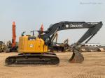 John Deere 245G LC