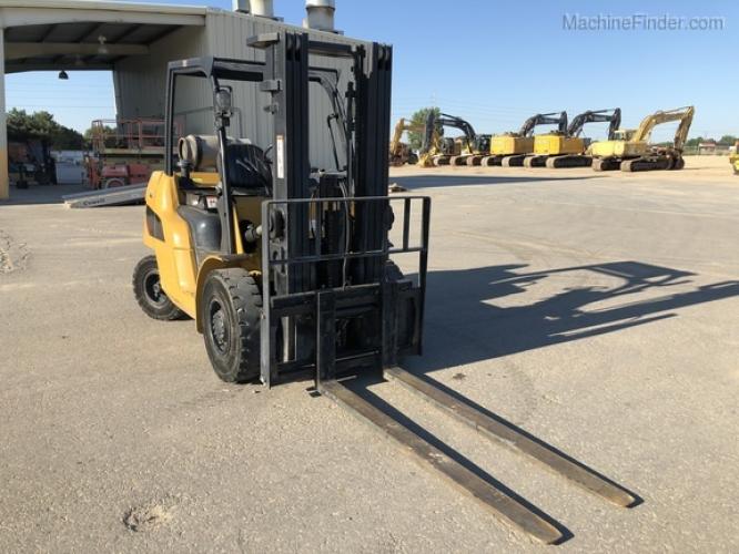 Caterpillar P8000