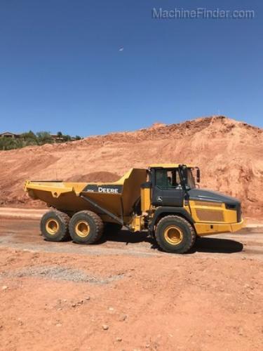 John Deere 310E