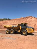 John Deere 310E